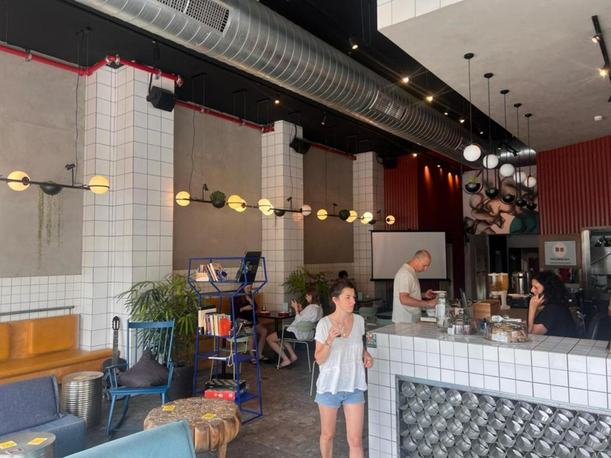 Gia Dormitory Hostel Tel Aviv Exterior photo